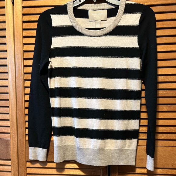 Cardigan Rayé Noir Et Blanc Banana Republic - Taille S, Occasion Très Bon état, Style Décontracté